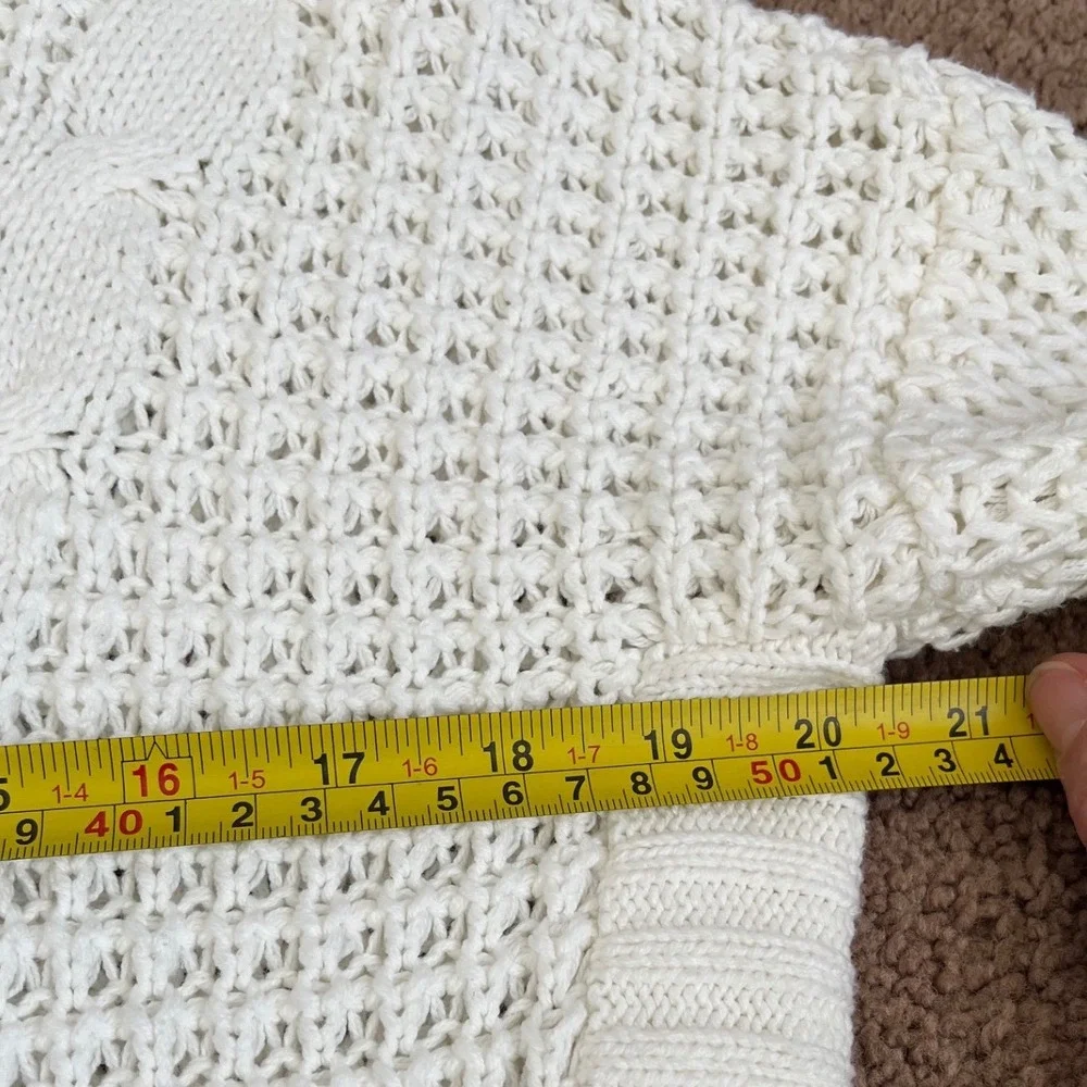 Express White Cable Knit Cowl Neck Oversized‎ Sweater High Low Hem Small S/P EUC